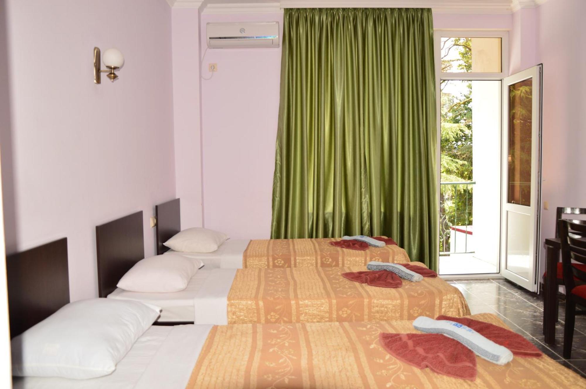 Golden Fleece Hotel Ureki Cameră foto