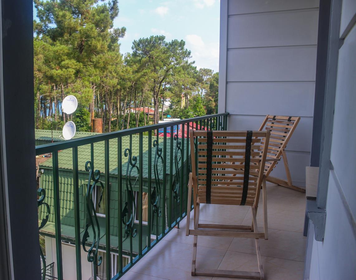Golden Fleece Hotel Ureki Exterior foto